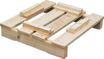 Pallet with fixation components