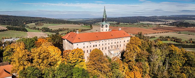 Purchase of Zelená Hora Castle