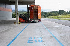 Systém Qtir pro usnadnění nakládek a vykládek kamionů