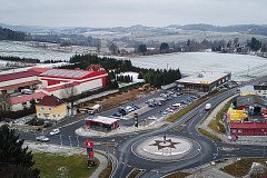Leden 2022 - Výstavba retailových prodejen v areálu supermarketu BILLA v Nepomuku.