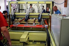 2003 - Instalace prvního automatu ATICA / Installation von der ersten Palettenanlage ATICA / Installing the first automatic machine ATICA / Установка первого автомата ATICA