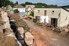 2003 - Výstavba sušáren / Aufbau von Trockenkammer / Building up the wood drying kiln / Строительство сушек