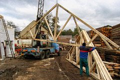 2003 - Výstavba sušáren / Aufbau von Trockenkammer / Building up the wood drying kiln / Строительство сушек