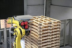 Automatické paletovací linky CAPE Mach 1 a 3 ve výrobním areálu KLAUS Timber ve Dvorci.