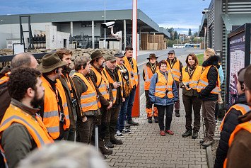 Návštěva českých nestátních vlastníků lesů ve Dvorci 23. 10. 2025