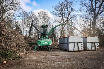 Dobrovolnická brigáda na Zelené Hoře 22. 11. 2025