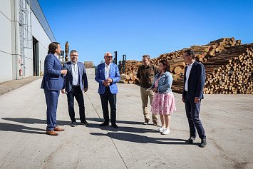 Návštěva ministra zemědělství ve Dvorci 28. 5. 2026