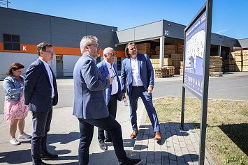 Návštěva ministra zemědělství ve Dvorci 28. 5. 2026